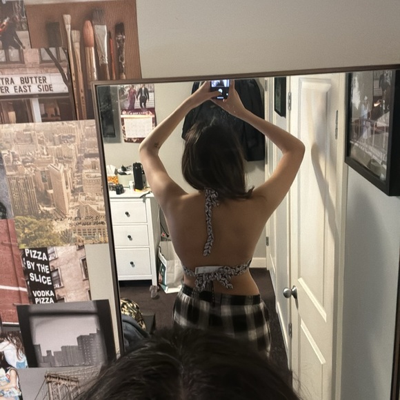 UO backless tie top - Picture 3 of 4